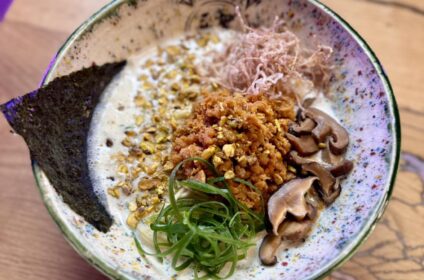 Wegański ramen wrocław